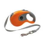 Laisse pour chien rétractable orange et gris avec poignée ergonomique et clip métallique.