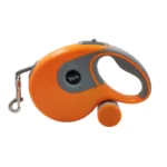 Laisse rétractable orange et gris au design moderne, pratique pour promener votre chien.