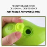 Dispositif de nettoyage ergonomique vert, rechargeable, pour éliminer facilement les poils danimaux.