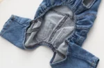 Bodysuit en denim bleu pour enfant, confortable et stylé pour lété.