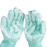 Gants de nettoyage en silicone bleu avec brosses pour un nettoyage efficace et confortable.