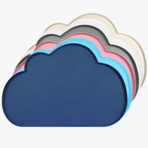 Plateaux nuage empilés en dégradé de couleurs pastel, parfaits pour décorer et organiser.