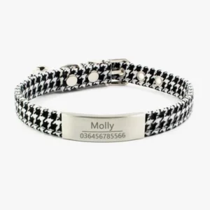 Bracelet houndstooth noir et blanc personnalisé avec le nom Molly et des informations didentification.