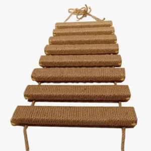 Échelle en jute naturel avec rungs, parfaite pour un décor rustique ou un jardin.