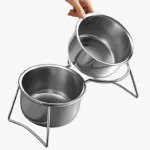 Bol pour animaux en inox de haute qualité.